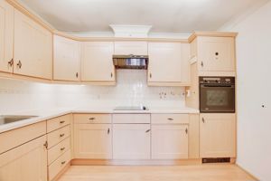 Kitchen- click for photo gallery